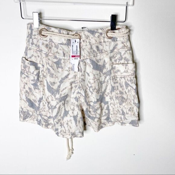 Topshop Cheetah Rope Belted Shorts Size 6 - Picture 6 of 8